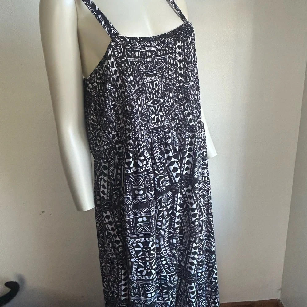faded glory Black and White Patterned Women's Dress 3x